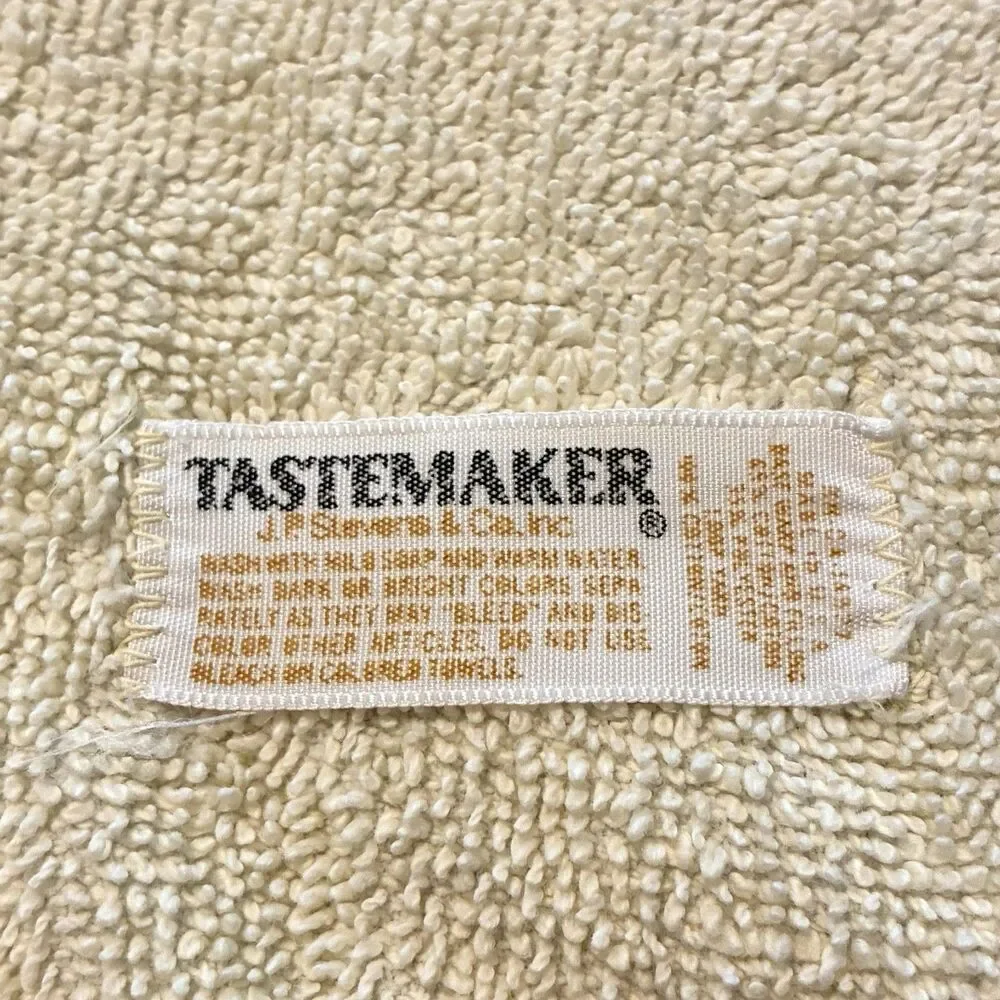 VTG 70s Tastemaker Bath Towel Floral 1970s  Yellow Retro MCM Fringe Cotton 40x23